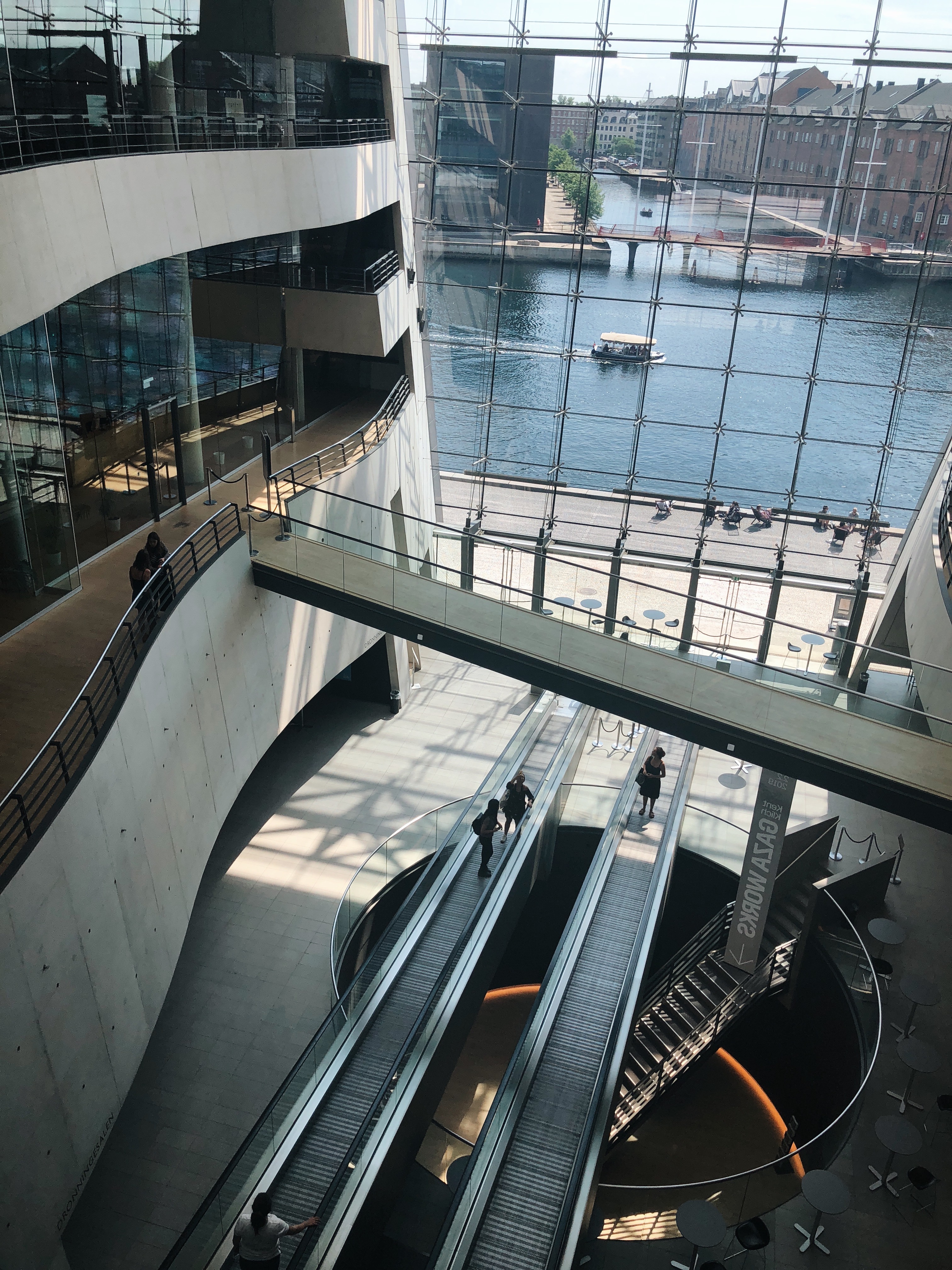 Black Diamond Library